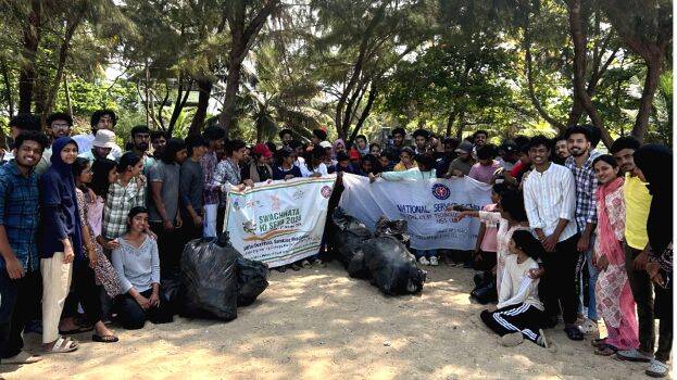 beach-cleaning beach-cleaning