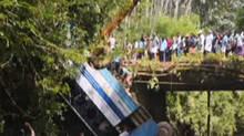 kozhikode-bus-falls-into-river