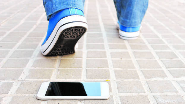 mobile-theft mobile-theft