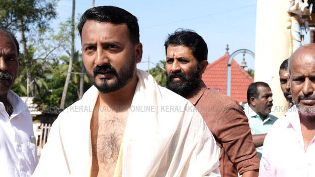 rahul-mamkootathil rahul-mamkootathil