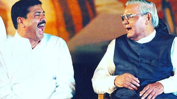 pramod-mahajan pramod-mahajan