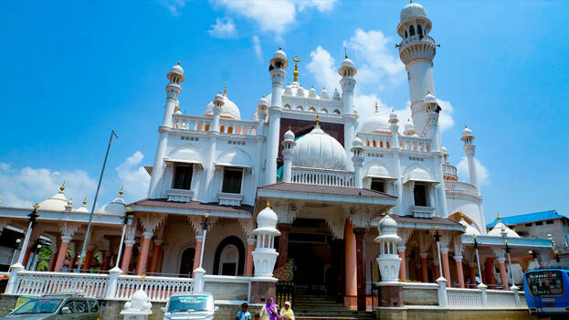 erumeli-vavar-temple erumeli-vavar-temple