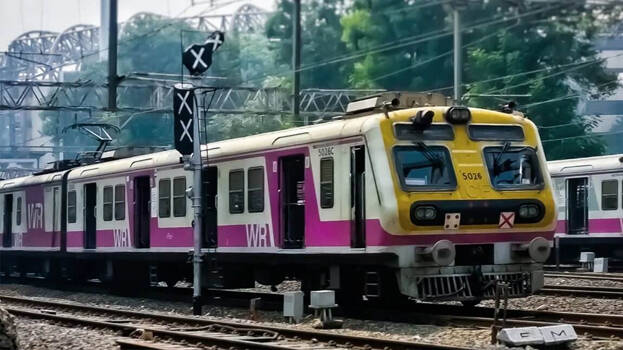 mumbai-local-train mumbai-local-train