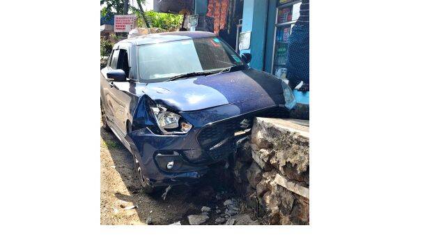 23-acci-car 23-acci-car