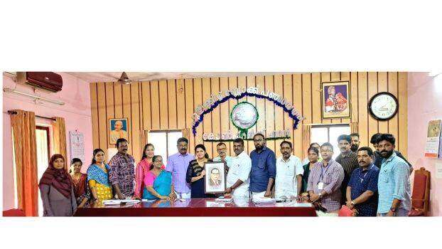 pulikeezhu pulikeezhu