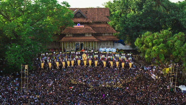 trissur-pooram