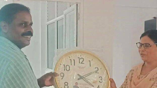 clock clock