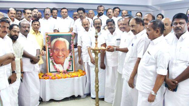 karunakaran karunakaran