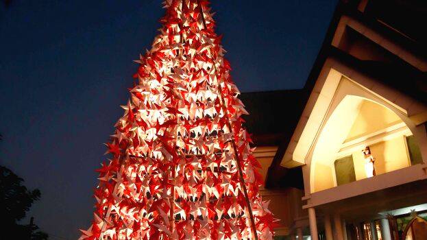 x-mas-tree x-mas-tree