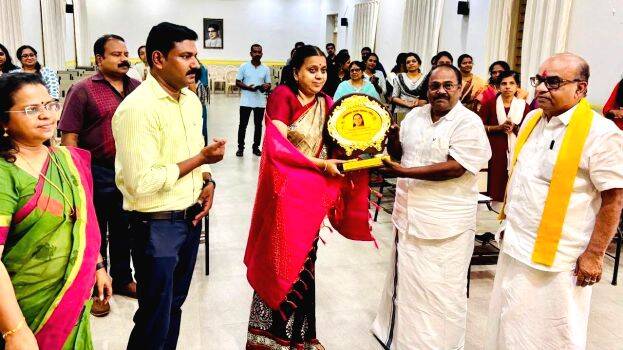 sn-college sn-college