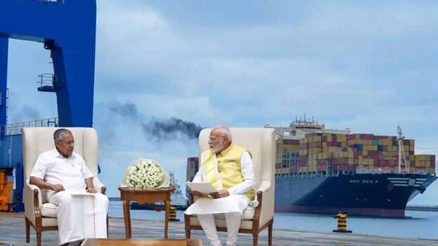 pinarayi-modi pinarayi-modi