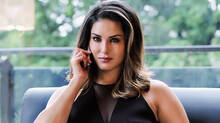 young-man-was-arrested-for-opening-a-fake-account-in-the-name-of-bollywood-star-sunny-leone