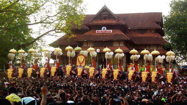 thrissur-pooram thrissur-pooram
