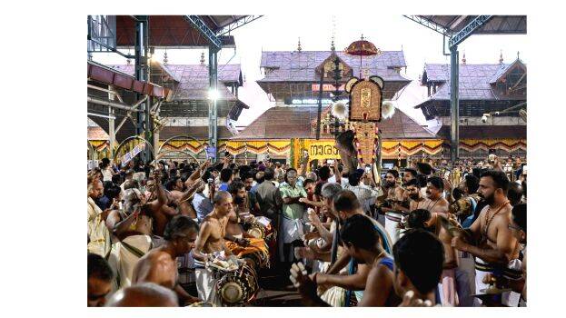 news-photo- news-photo-