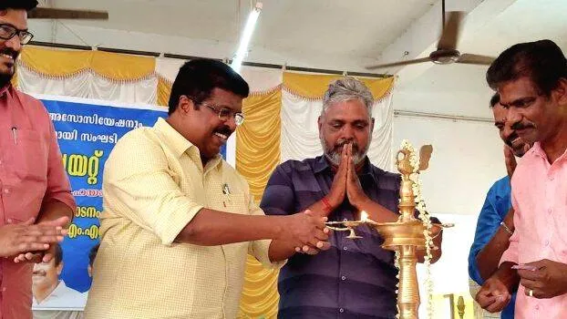 s s