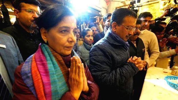 kejriwal-nomination