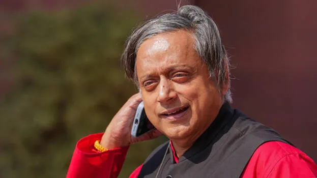 shashi-taroor