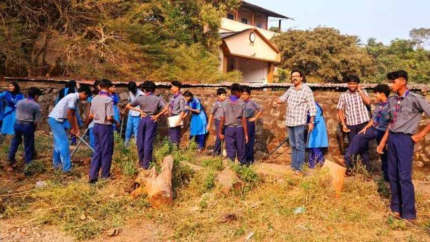 school-parisaram