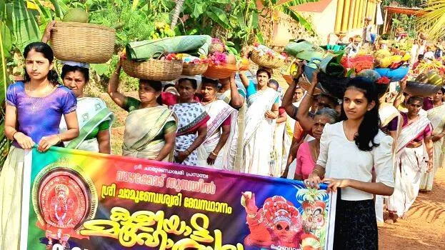 thumba-kalavara thumba-kalavara