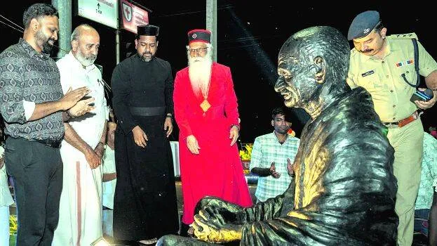 gandhi