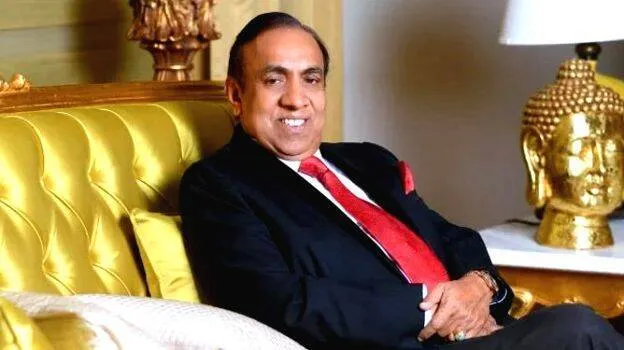 ravi-pillaa