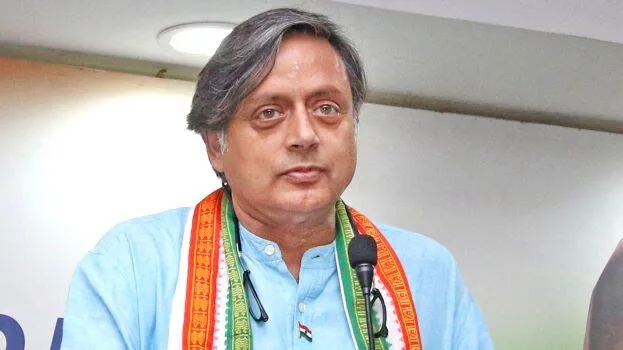 sashi-tharoor sashi-tharoor