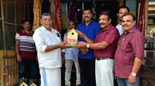 kuruvi-