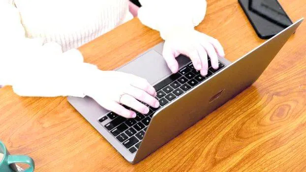 laptop laptop