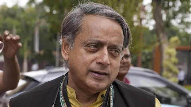 shashi-tharoor
