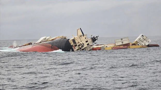 ship-