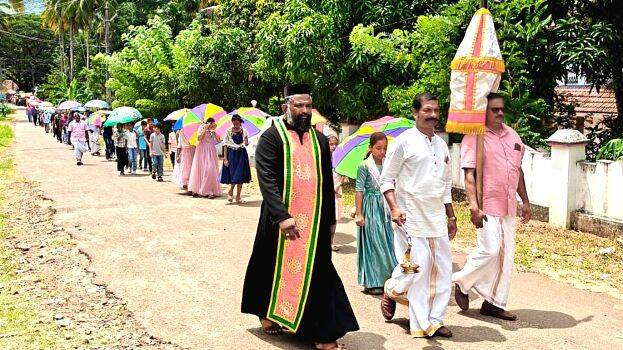 pradakshinam