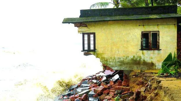 colapsed-house