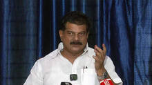 pv-anvar-slams-vd.satheesanoffers-conditional-support