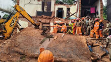 building-collapse-migrant-workers-dies