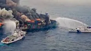 ship-fire