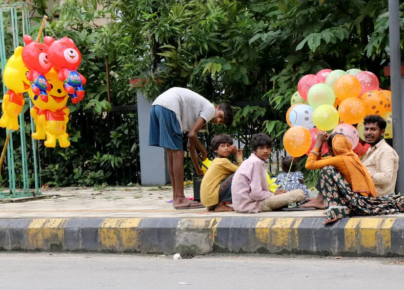 dolls-vendor