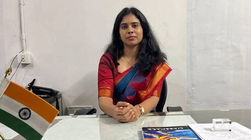 kmeera