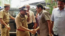 dgp-rawada-chandrashekhar-meets-former-chief-minister-vs-achuthanandan-in-hospital