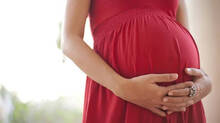 actress-became-pregnannt-at-36-and-married-13-years-later