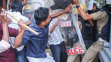 non-bailable-offense-charged-against-sfi-state-secretary-in-university-protest