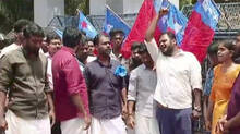 protests-erupt-at-kerala-university-over-registrar-appointment