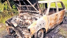 palakkad-car-burnt-mother-and-children-serious-injury