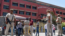 more-than-20-schools-in-delhi-received-bomb-threats