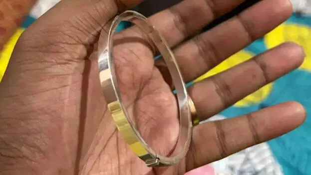 bangle
