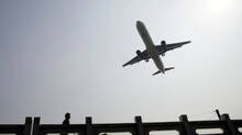 man-challenged-by-friends-and-here-is-what-happened-inside-an-on-board-flight