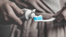 contents-in-toothpaste
