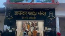 stampede-like-situation-in-up-temple