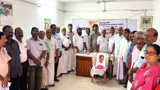 19-oommen-chandy-ksspa