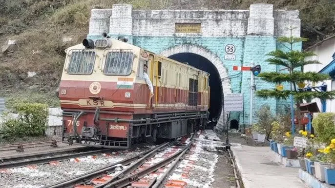 rail