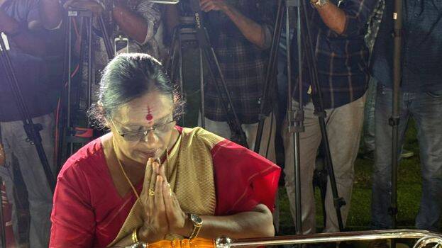 indira